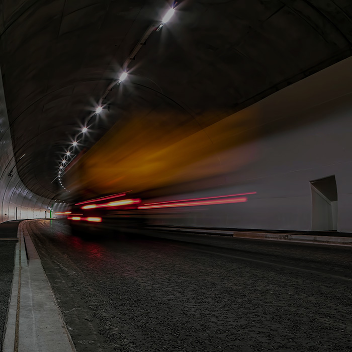 pedestrian tunnel light
