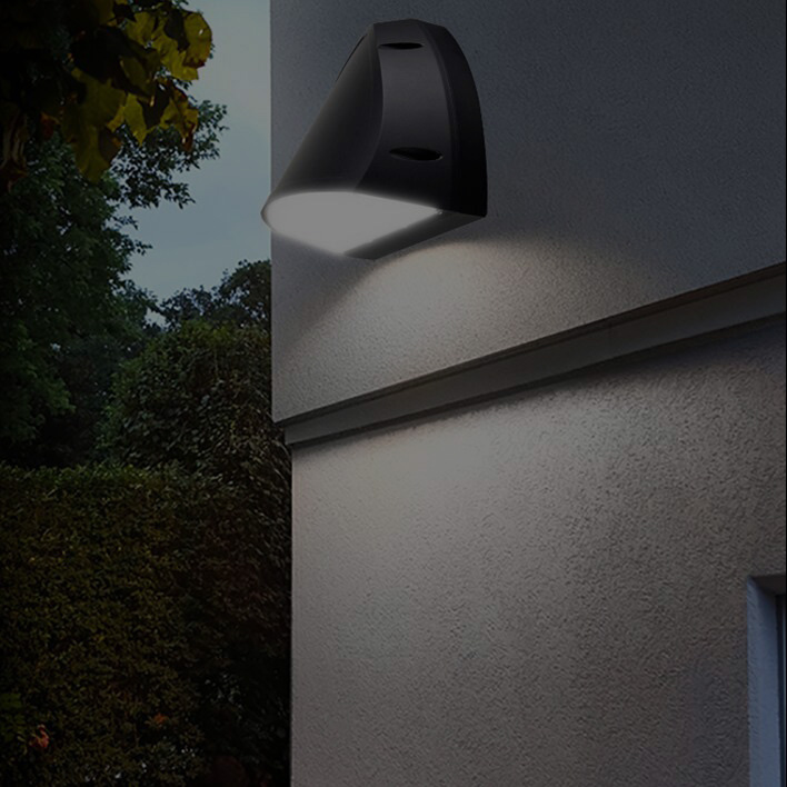 house outside wall lights